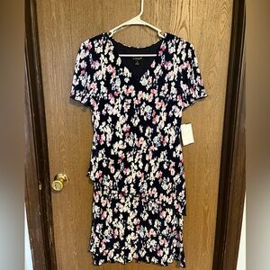 Connected Apparel tiered floral mini dress. Size 10.